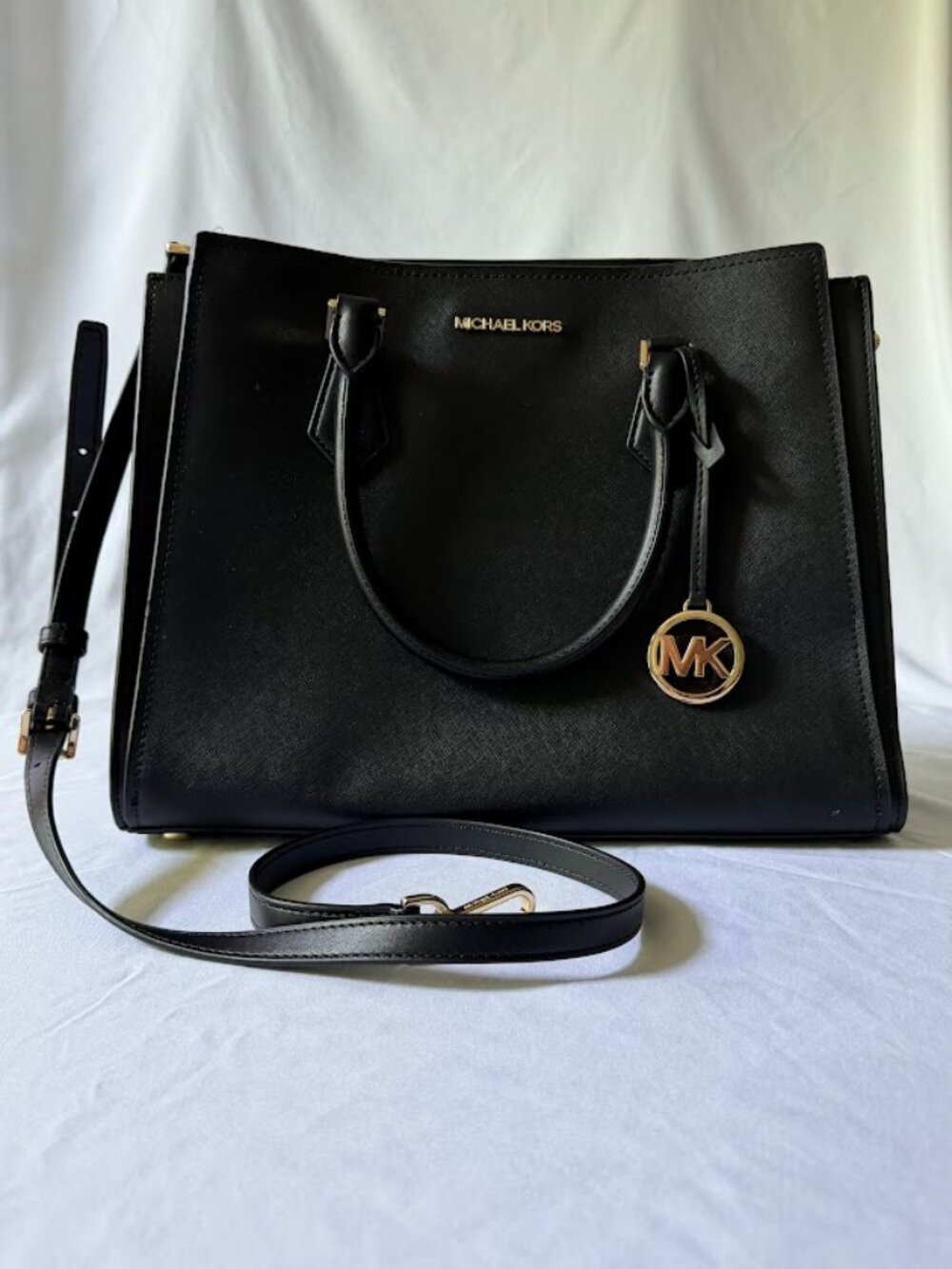 Michael Kors Hope Large Satchel Black w/t Gold Hardware NWT